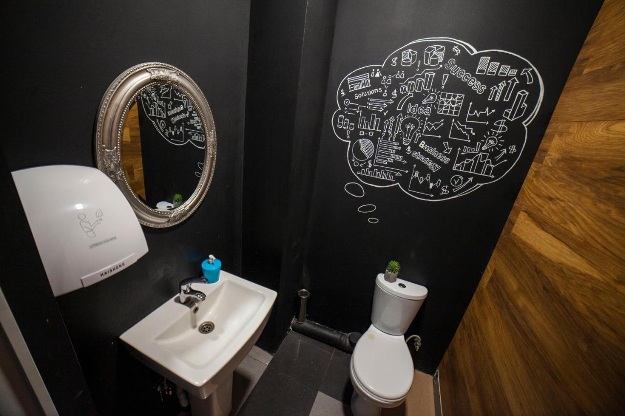 Loft Hostel Gyumri Bagian luar foto