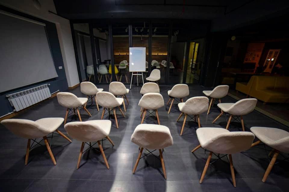 Loft Hostel Gyumri Bagian luar foto