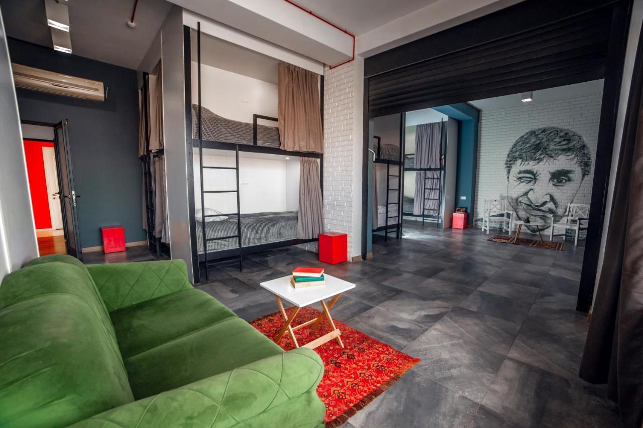 Loft Hostel Gyumri Bagian luar foto